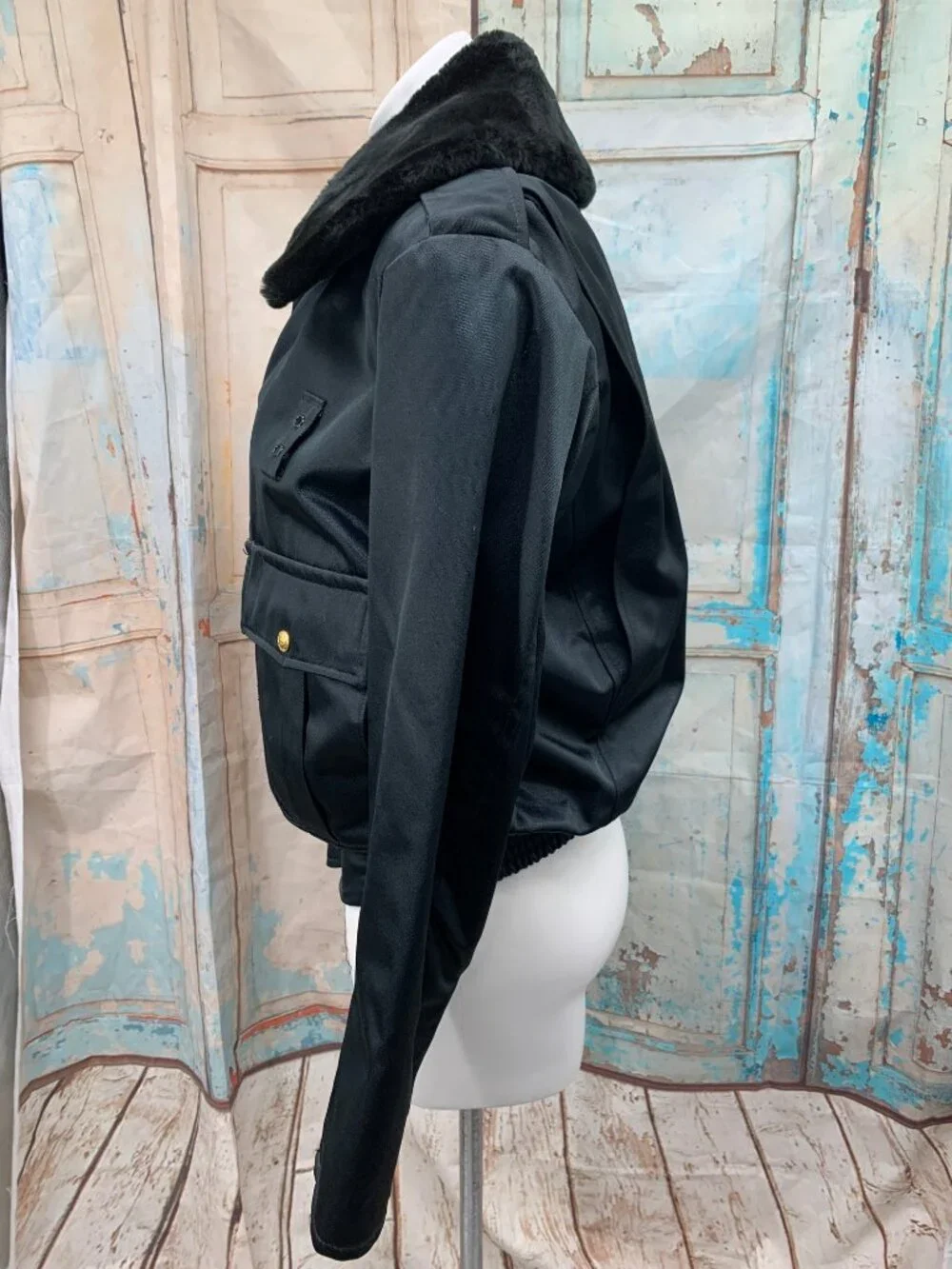 Golden Fleece Uniform Outerwear Jacket 38 Black Titan Cloth Faux Fur Collar Gold